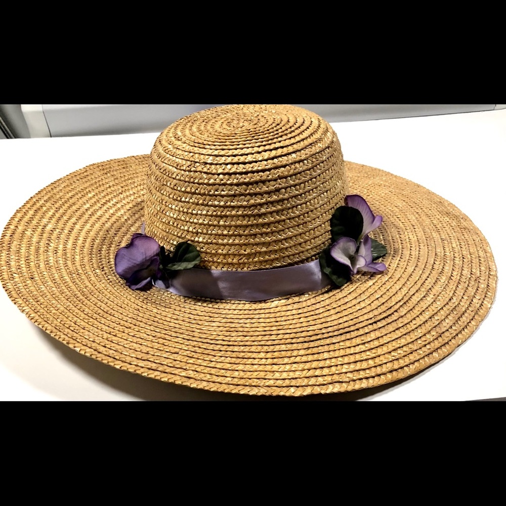 Straw hat - Picture 3 of 5